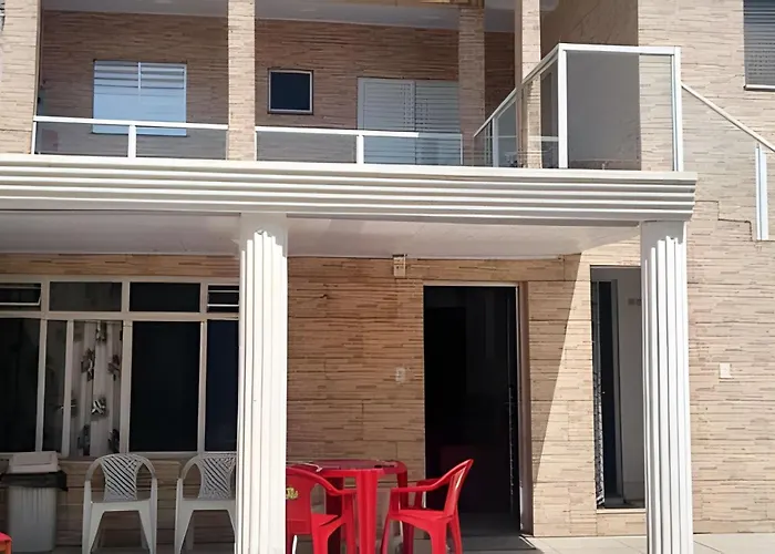 Venha Aproveitar O Litoral De Peruibe Em Apartamento Aconchegante